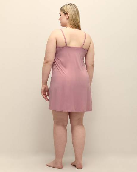 Nuisette en satin avec dentelle et soutien-gorge - Déesse Collection