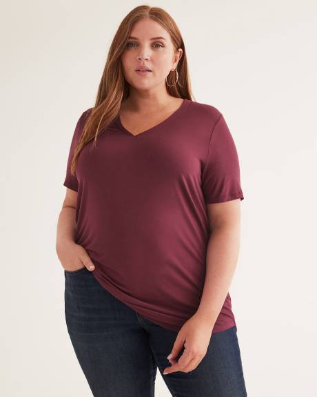 Modern-Fit Short-Sleeve Tee - PENN. Essentials