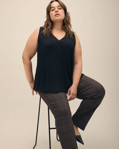 Responsible, Sleeveless A-Line Pleated Blouse