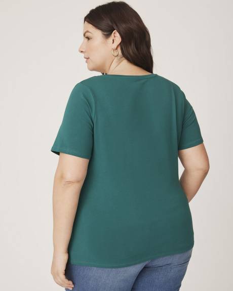 T-shirt à manches courtes et encolure ronde, coupe silhouette