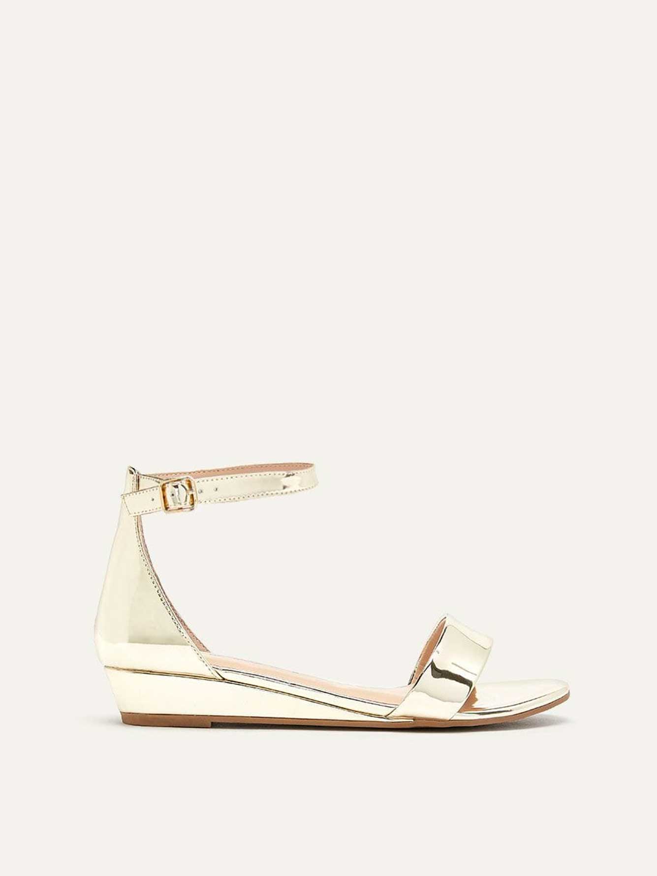 wide wedge sandals
