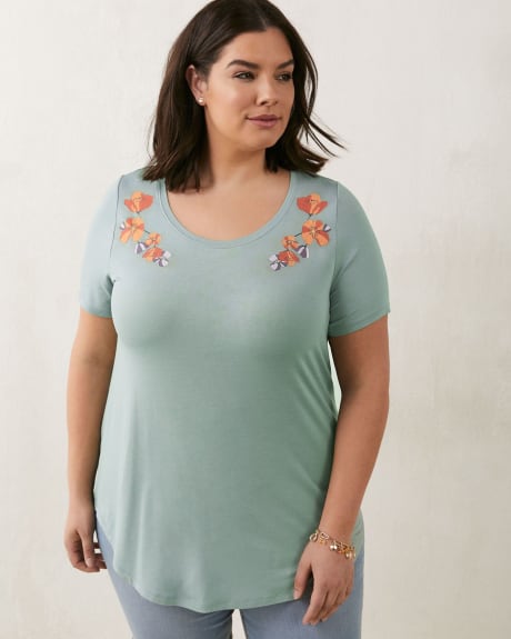 Modern Fit Short Sleeve Scoop Neck Tee, Printed - In Every Story