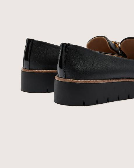 Wide Width, Optimist Loafer with Buckle Detail - Lifestride