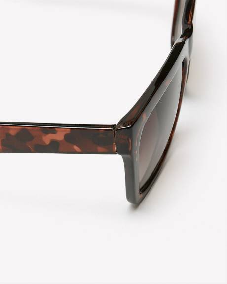 Lunettes de soleil avec monture écaille de tortue