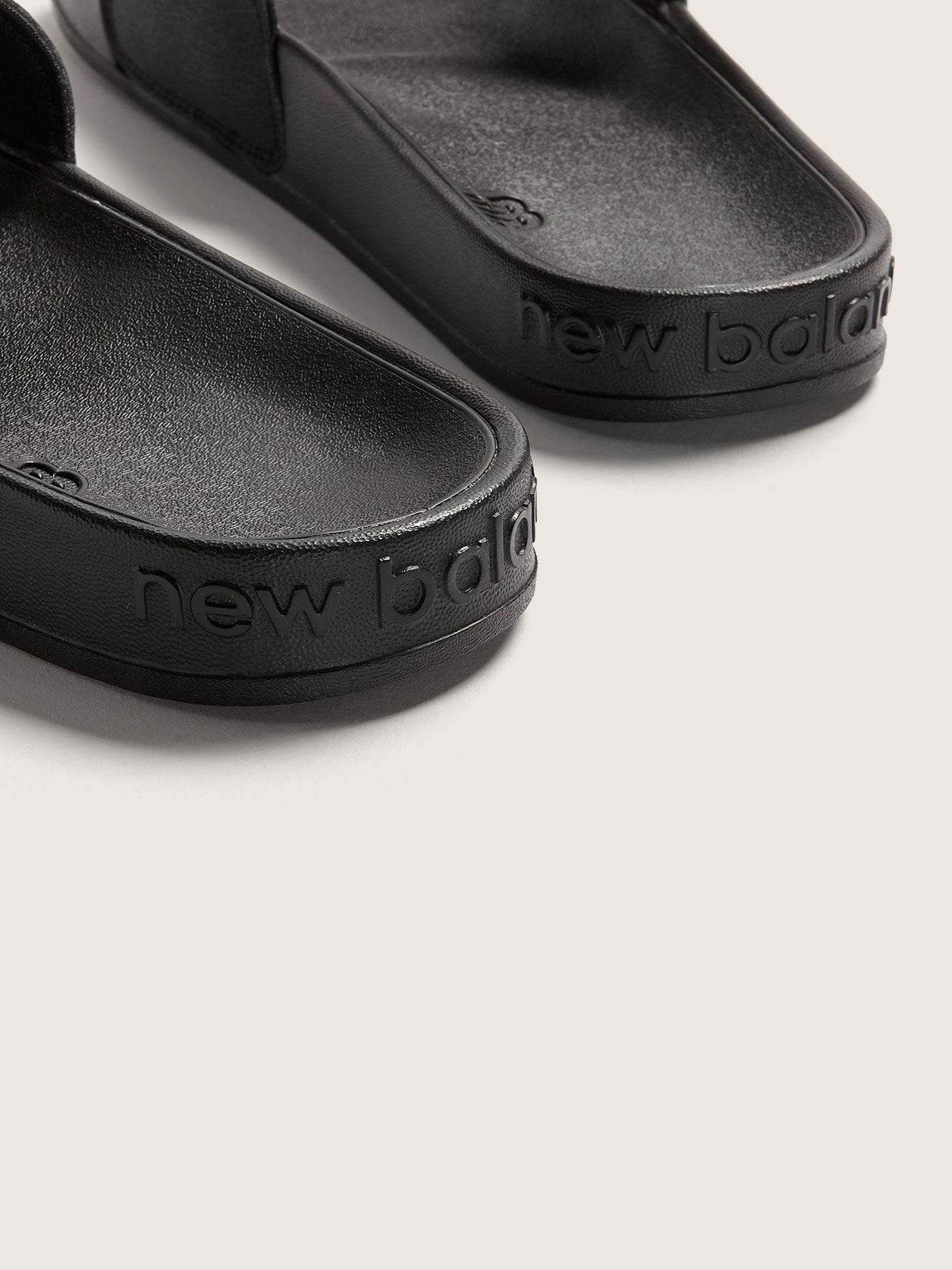 new balance wide slides