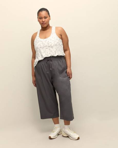 Pantalon court extensible à jambe large, tissu responsable - Active Zone
