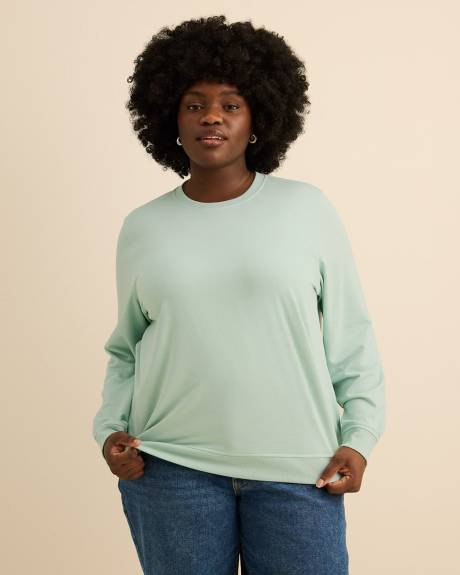 Boyfriend-Fit Crew Neck Sweatshirt - PENN. Essentials
