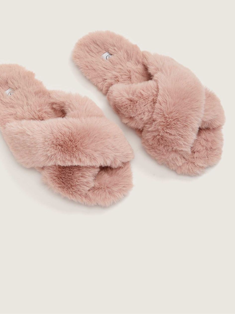 Wide Width Slippers for Women Penningtons Canada