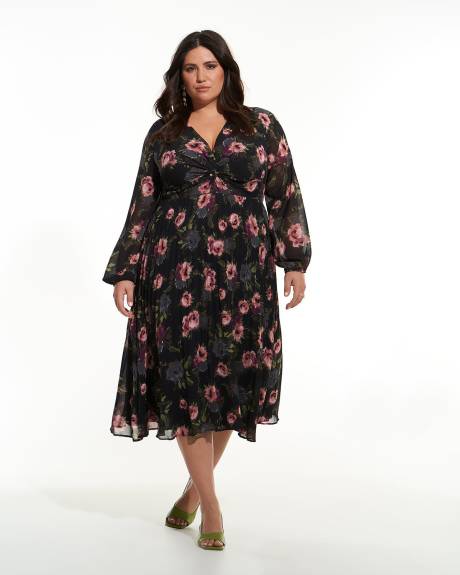 Responsible, Pleated Dress with Twisted Front Knot - Addition Elle