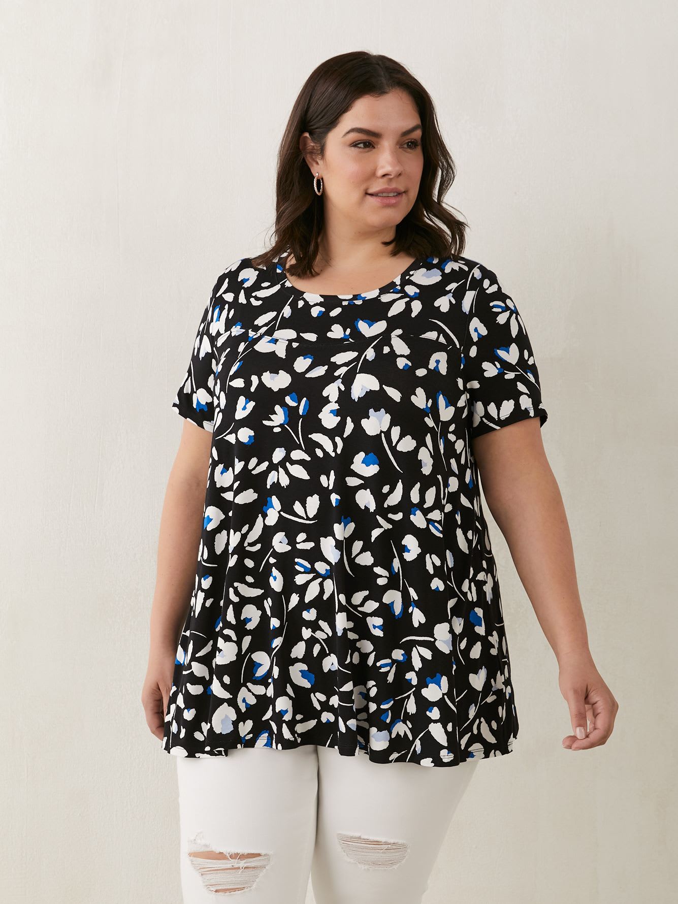Printed Tunic with Sweetheart Neckline - In Every Story