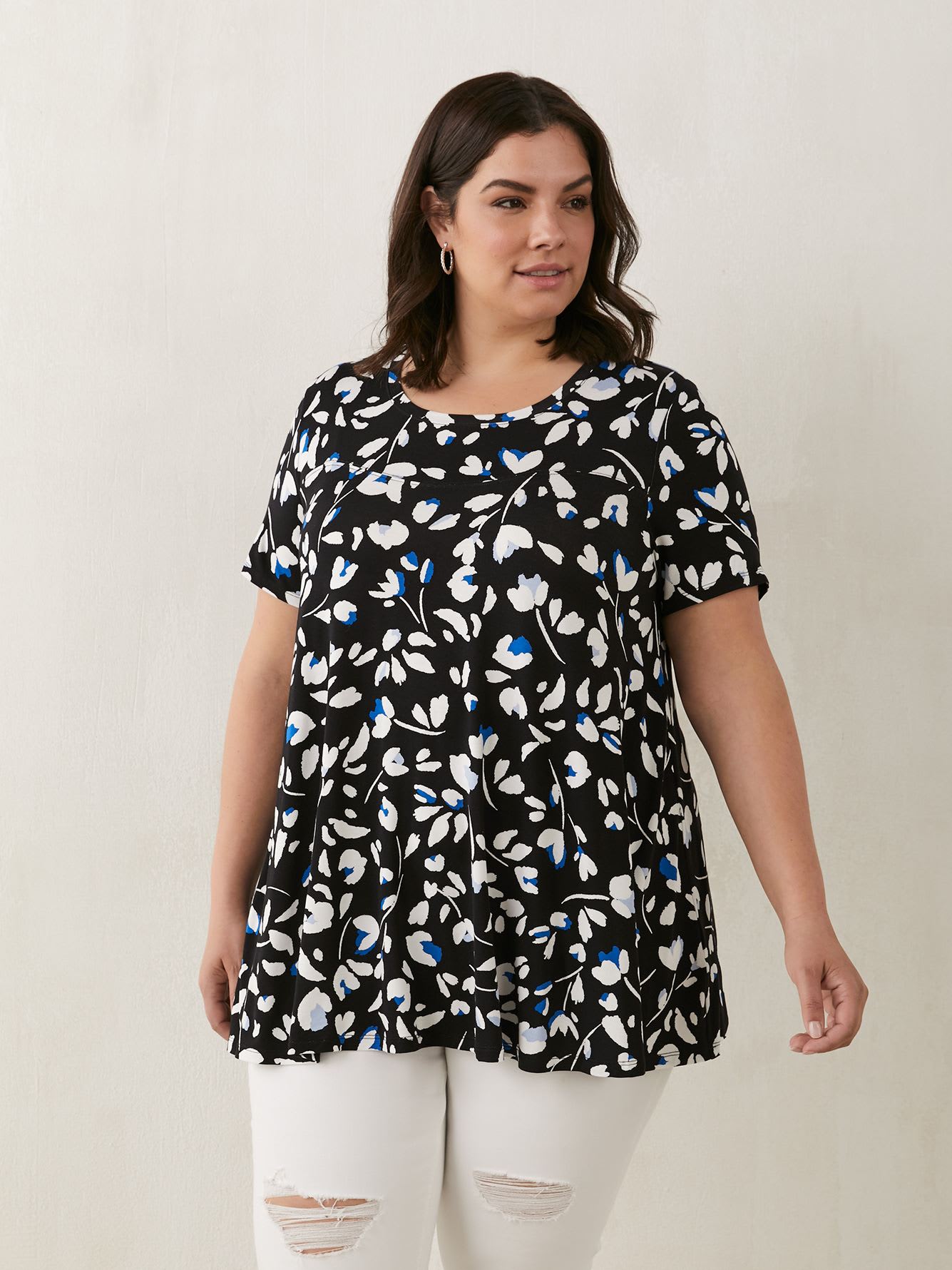 Printed Tunic with Sweetheart Neckline - In Every Story | Penningtons