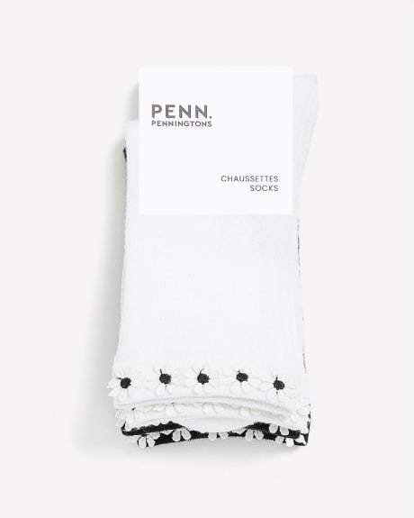 Crew Socks with Floral Edge, pack of 2