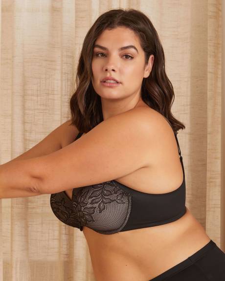 Smoothing Lightly Lined Underwire Bra - WonderBra