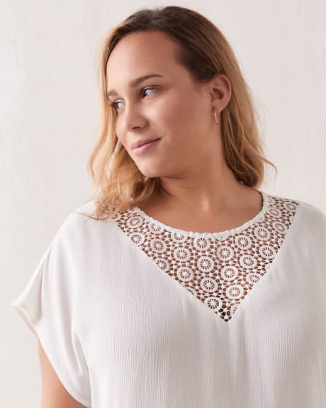Blouse With Crochet Lace Insert - In Every Story