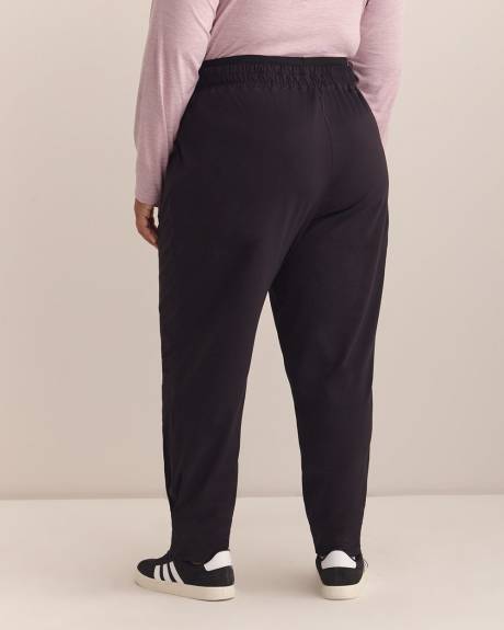 Jogger with Trompe-L'oeil Waistband - Active Zone