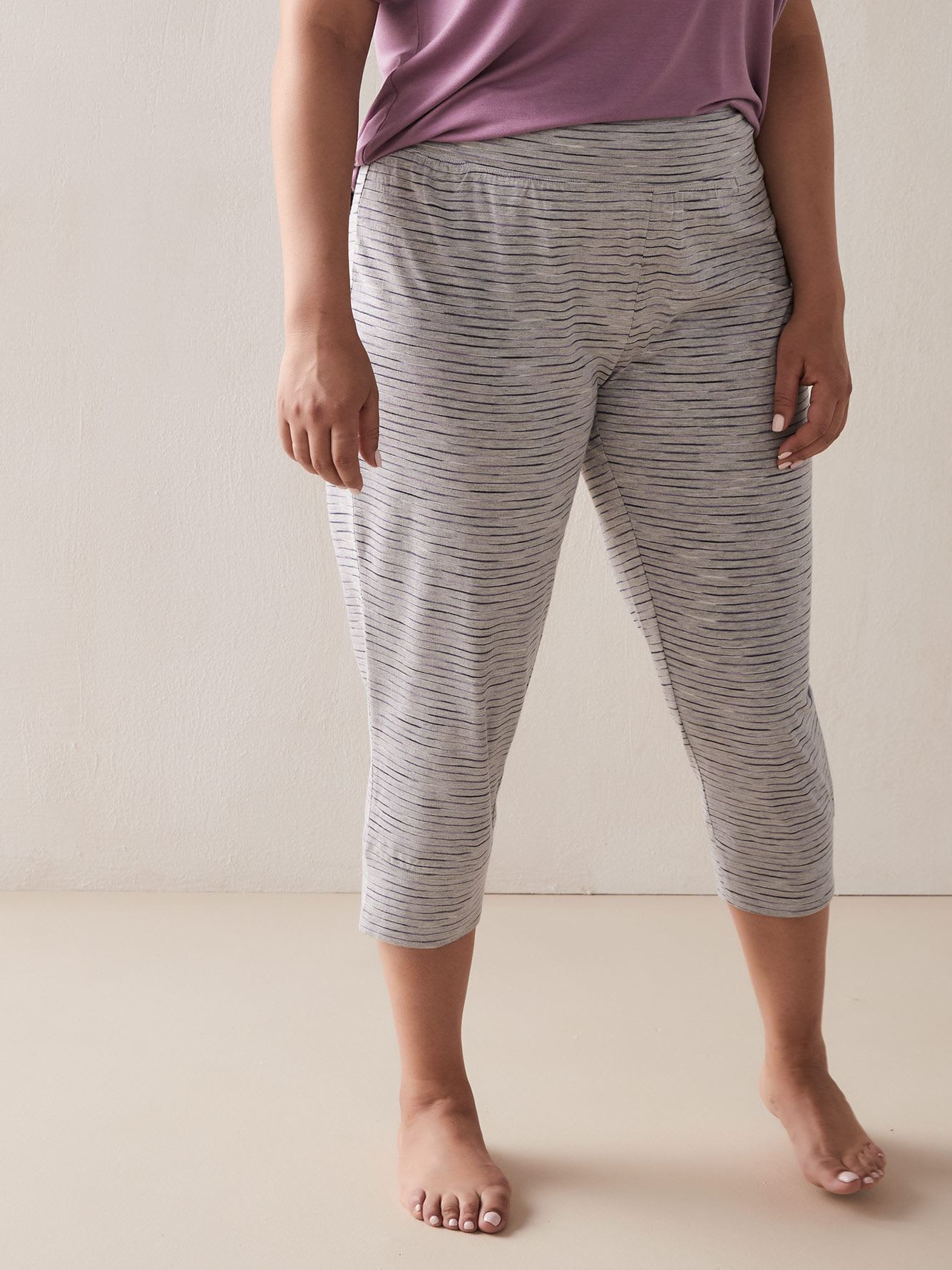 striped capri pants