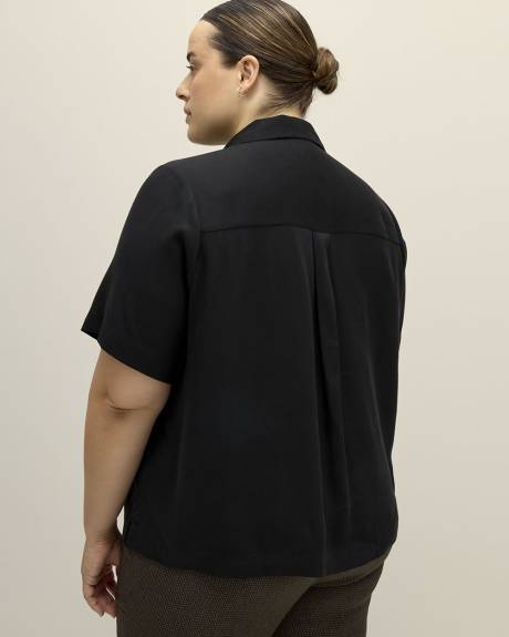 Chemise utilitaire noir à manches courtes, tissu responsable