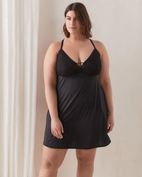 Solid Babydoll with Lace Insert - Déesse Collection