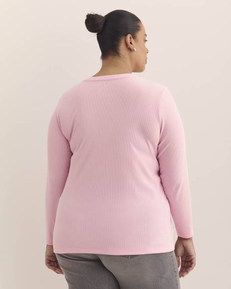 Boyfriend-Fit Long-Sleeve Ribbed Knit Tee