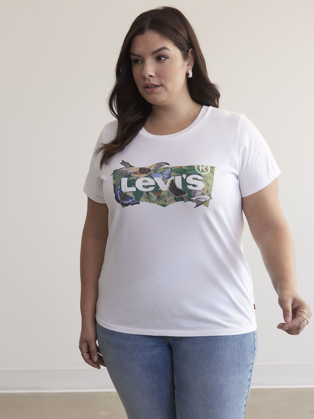 Levi's batwing logo tee outlet