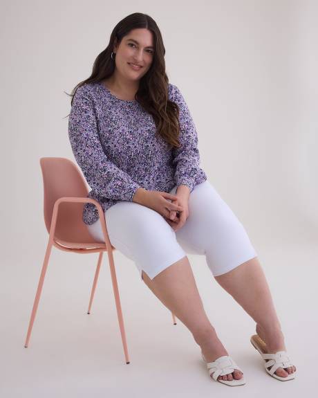 White Denim Capri Legging - PENN. Essentials