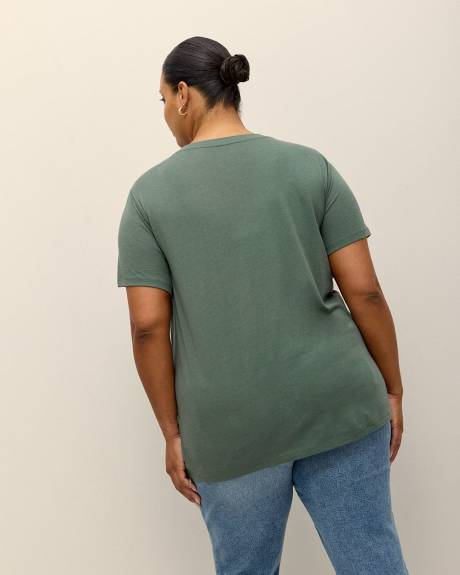 Boyfriend-Fit Short-Sleeve T-Shirt - PENN. Essentials