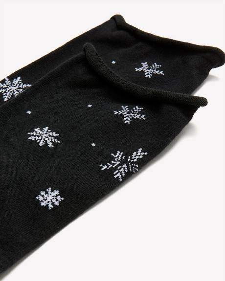 Snowflake Crew Socks with Rolled Edge