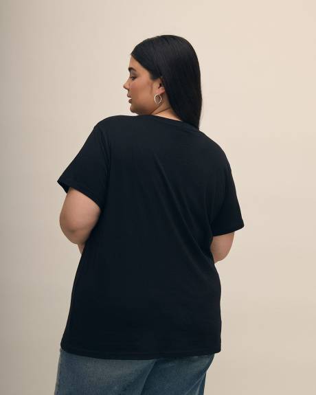 License T-Shirt with Peanuts Print - PENN. Essentials