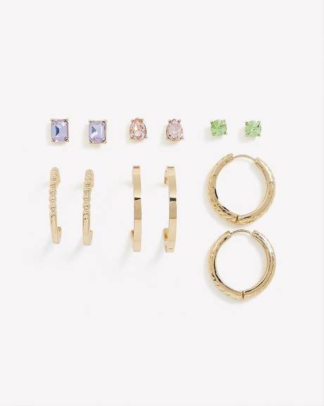 Anneaux d'oreilles dorés et boucles d'oreilles boutons à pierres colorées, ens. de 6