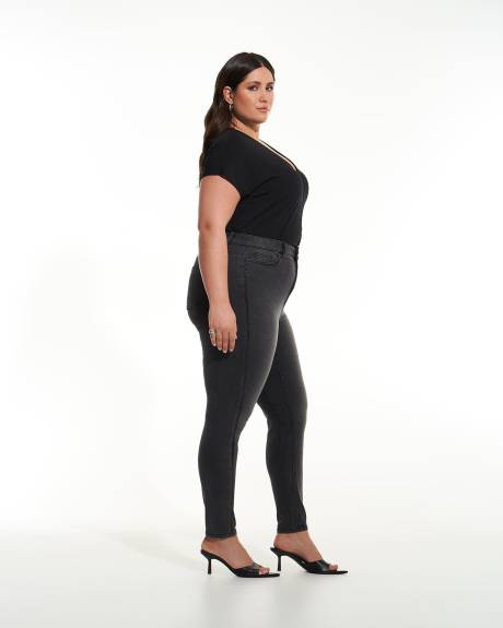 Jegging noir avec strass sur les côtés, coupe galbée, tissu responsable - Addition Elle
