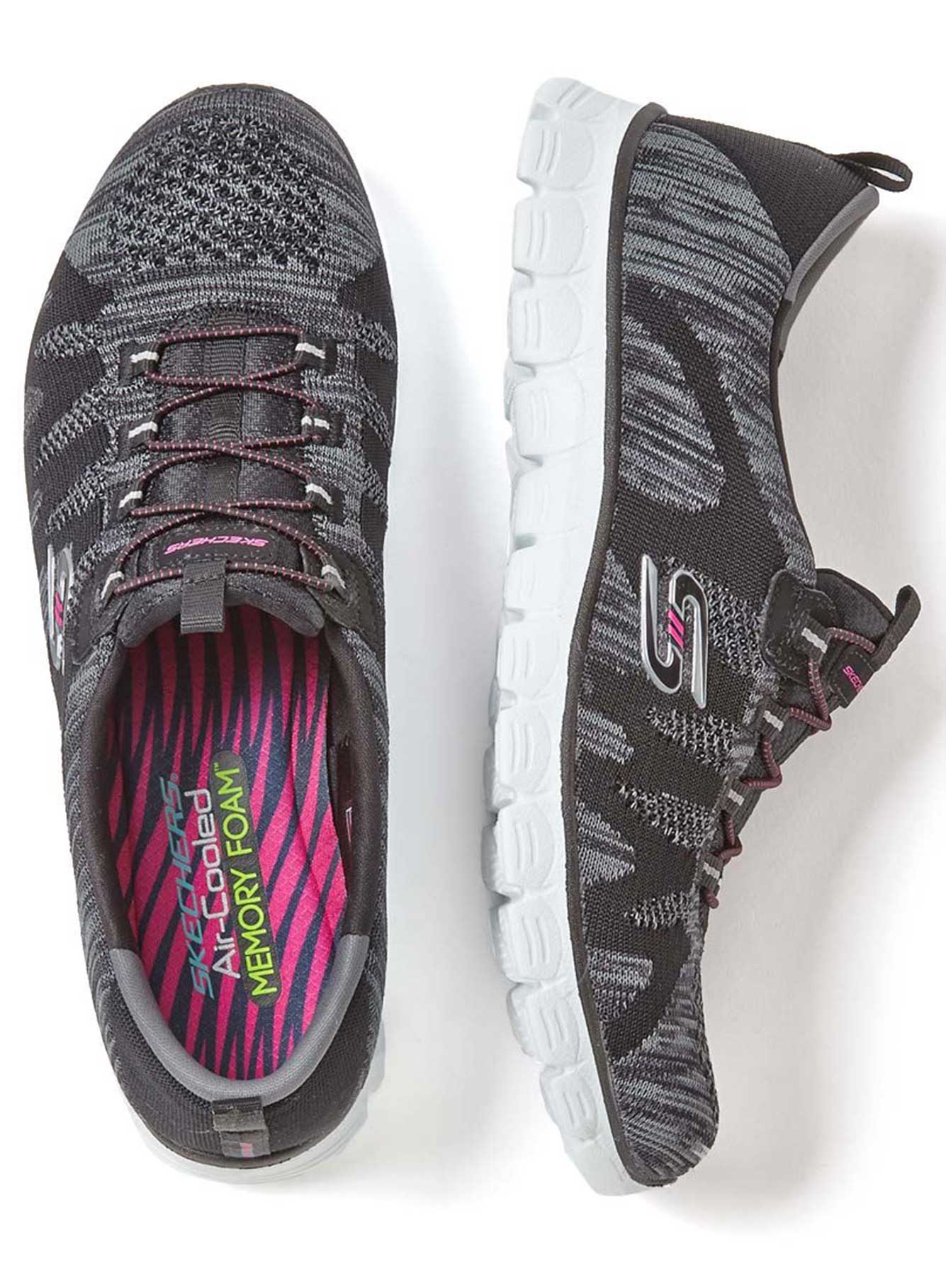 sneakers that come in wide sizes