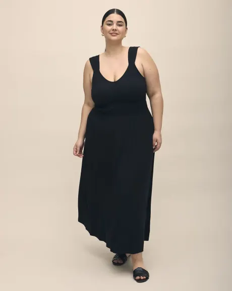 Responsible, Black Sleeveless Maxi Dress with Elastic Waist