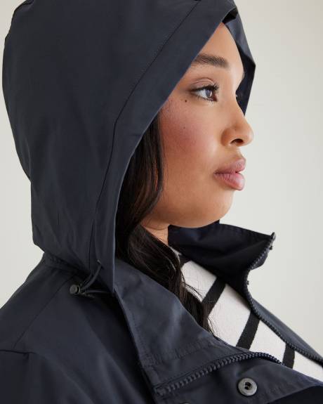 Manteau imperméable à capuche