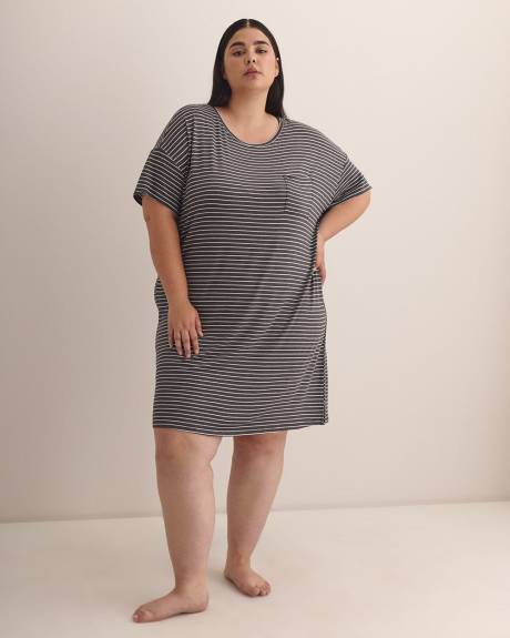 Grey Striped Short-Sleeve Sleepshirt - ti Voglio