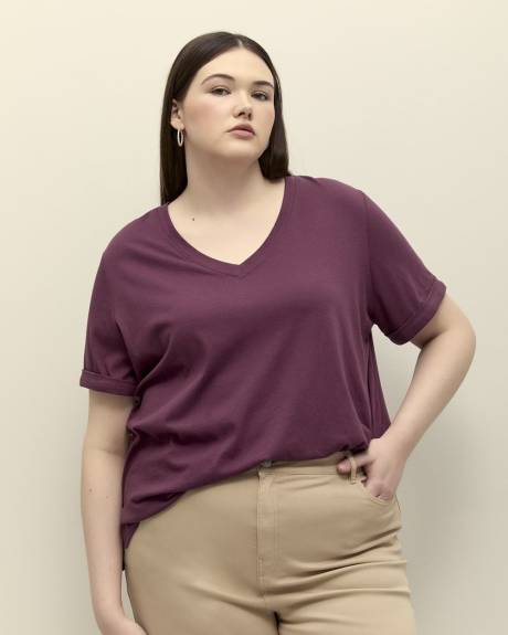 Responsible, Boyfriend-Fit V-Neck Tee - PENN. Essentials