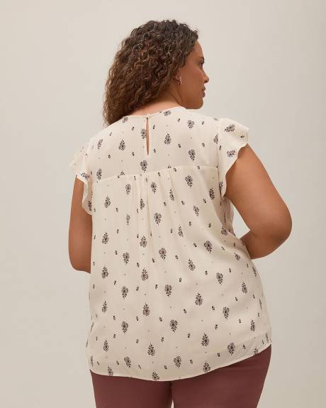Long Swing Top with Short Ruffled Sleeves