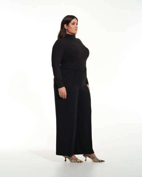Mockneck Ribbed Tee - Addition Elle - PENN. Essentials