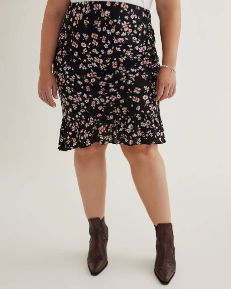 Floral Pull-On Tiered Skirt with Rushed Drawstring