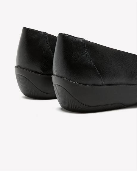 Wide Width, Flat Shoes with Crisscross straps - LifeStride
