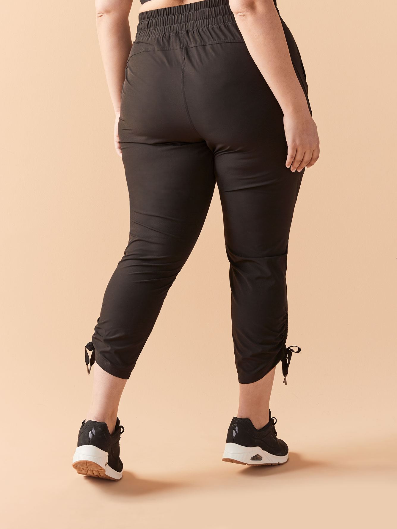 capri jogger sets
