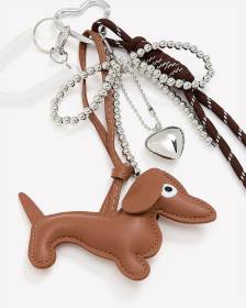 Porte-clés chien en cuir synthétique avec breloques