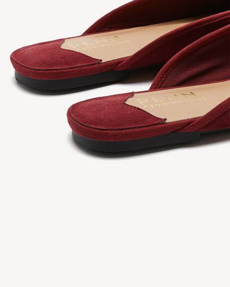 Extra-Wide Width, Leather Ballerina Mule with Bow