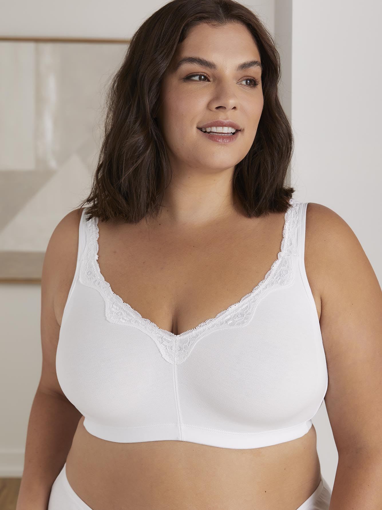 These Are The Best Wireless Bras That Are SO Soft And Make Your