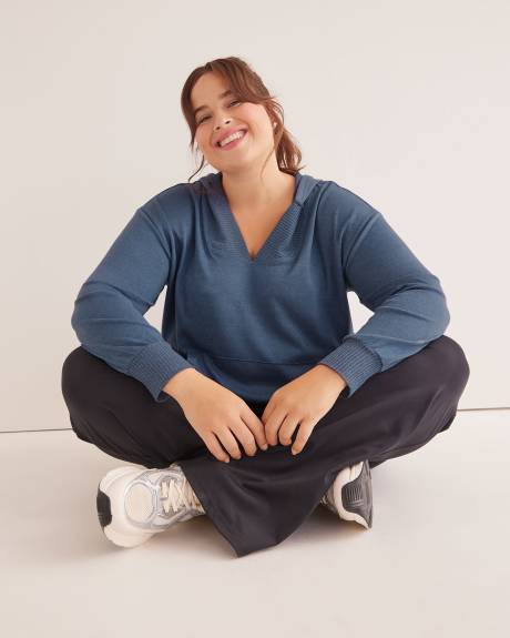 Long Sleeve V-Neck Hoodie - Active Zone