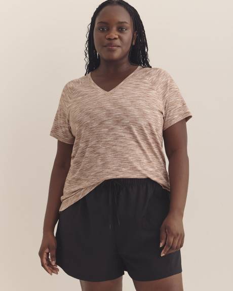 Ribbed V-Neck Short-Sleeve T-Shirt - Active Zone