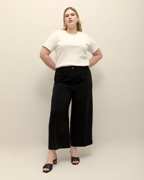 Wide-Leg Cropped City Pant