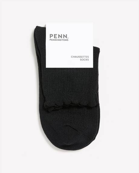 Chaussettes courtes textur&eacute;es &agrave; rebord festonn&eacute;