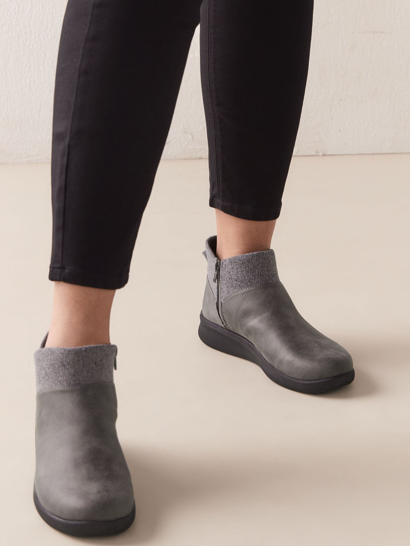 clarks booties