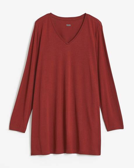 Girlfriend-Fit Long-Sleeve T-Shirt - PENN. Essentials