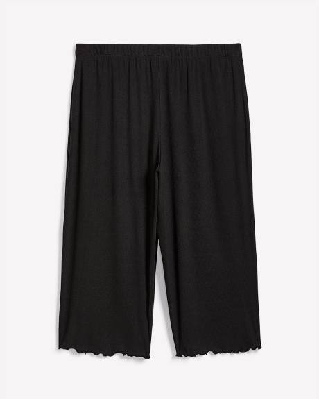 Black Heart Pointelle Cropped Pyjama Pant with Lettuce Edge - ti Voglio